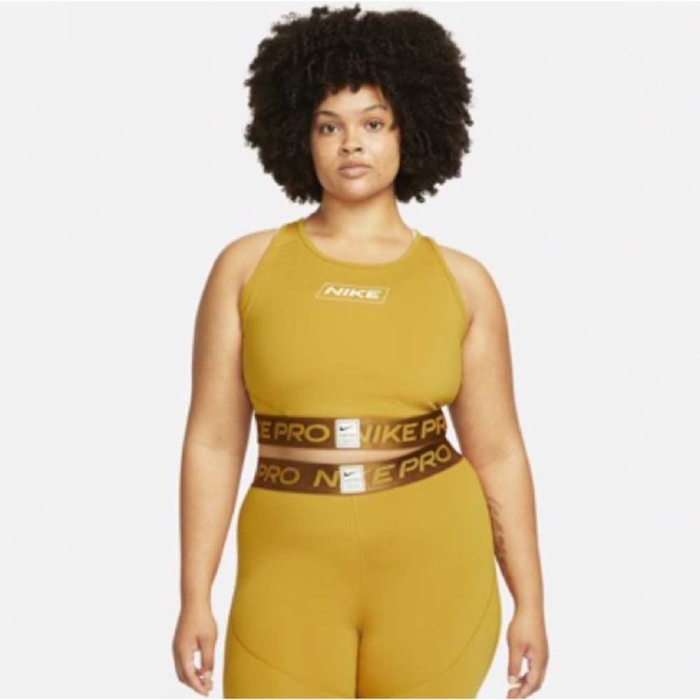 Nike Pro dri fit crop tank